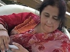 Desi Cheating Wife Shahnaz Hussaini Caught Naked By Her Student